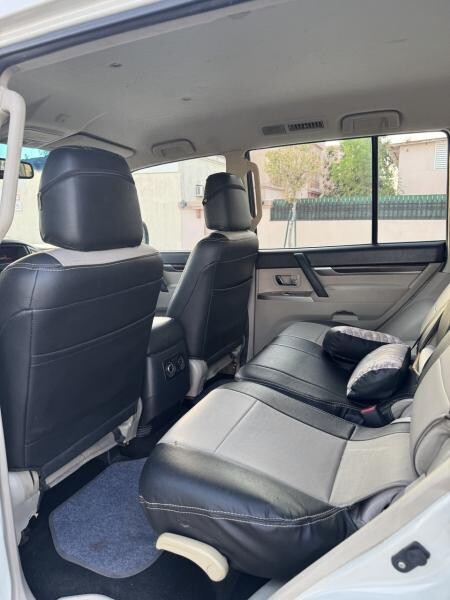 Pajero -2014 - Good Condition - 4