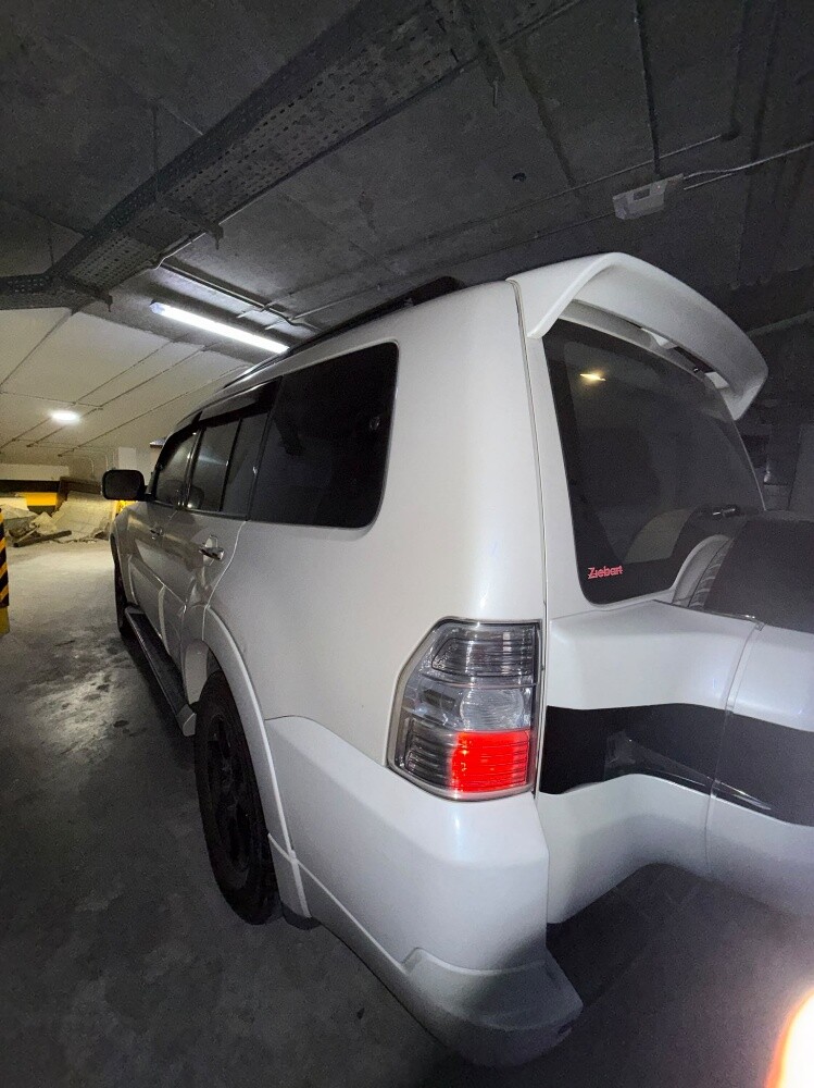 Mitsubishi pajero 2016 model - 14