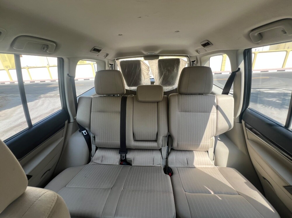 Mitsubishi Pajero - 10