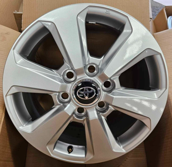 Land Cruiser Original Wheel - 1