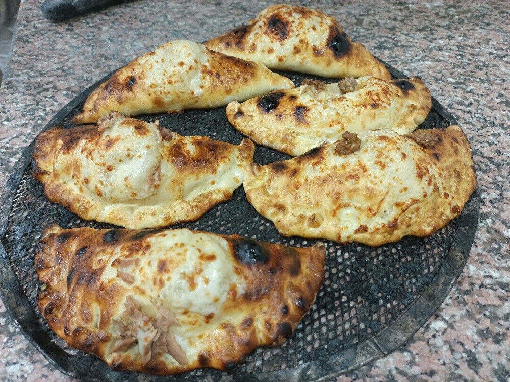 شيف بيتزا وسندويتشات ومساعد طباخ - 8