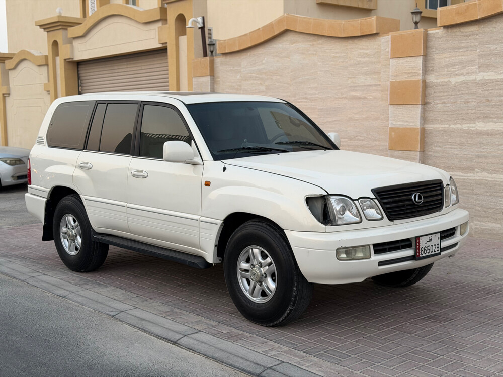 Lexus LX470  - 5