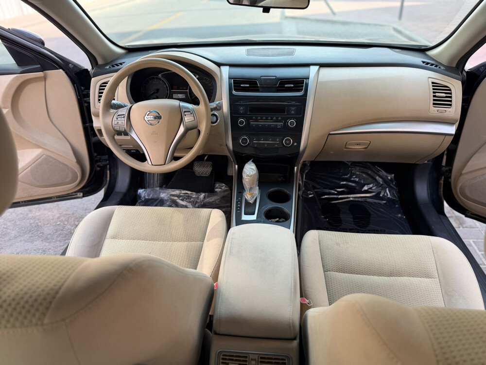 Nissan Altima perfect condition  - 7