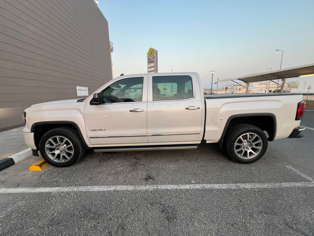 GMC Sierra Denali 2018 - 2
