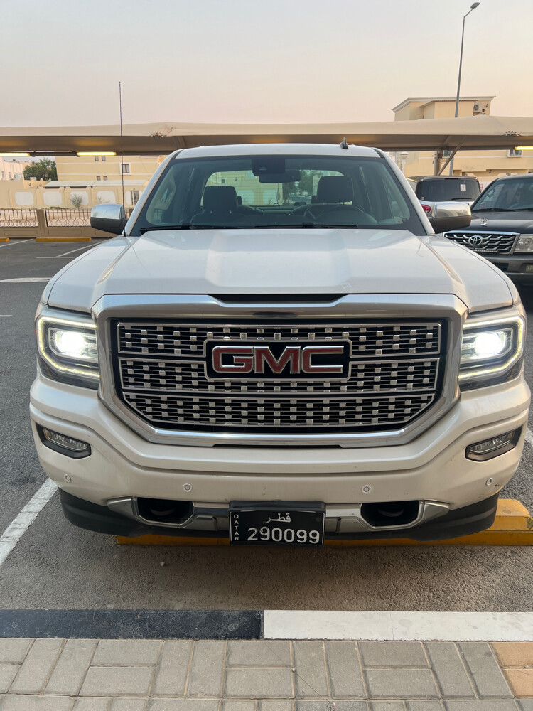 GMC Sierra Denali 2018 - 1