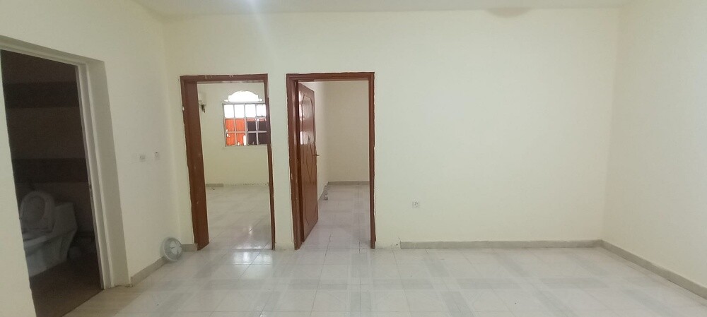3 bhk apartment mutheir 4000 - 12