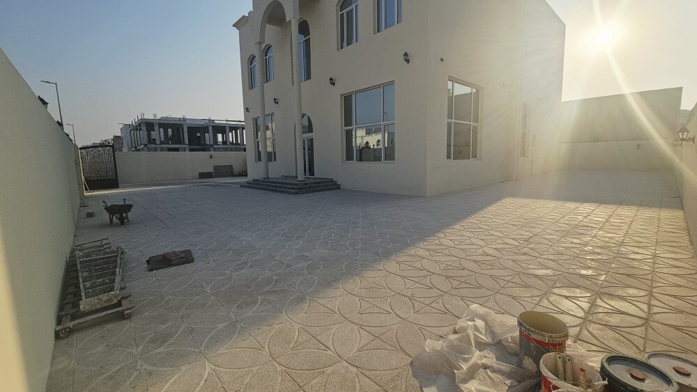 فيلا فاخرة للإيجار أول ساكن - 8
