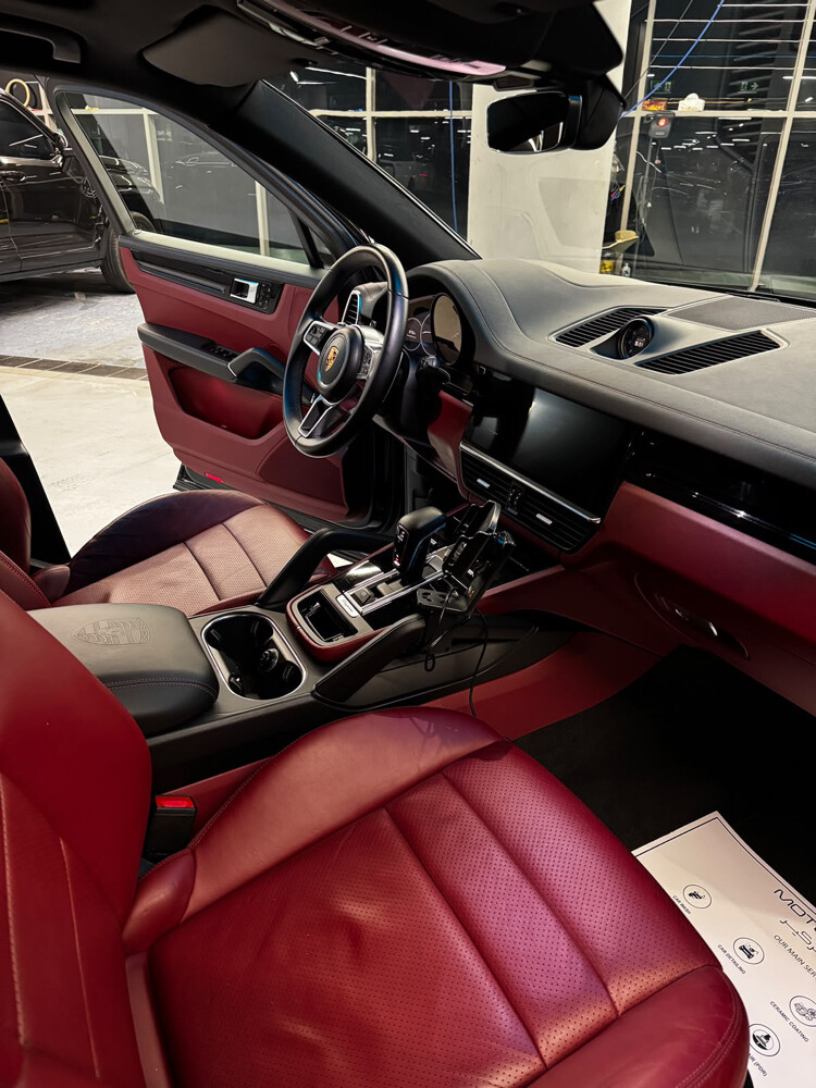 Porsche Cayenne 2020 - 3