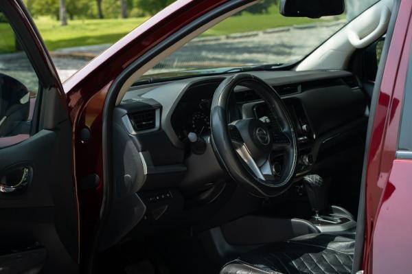 Nissan Xterra Titanium 2023 - 8