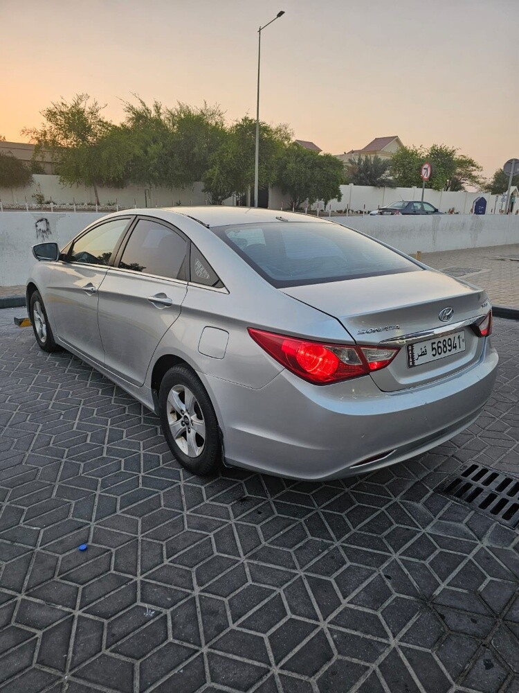 hyandai sonata 2012 - 8