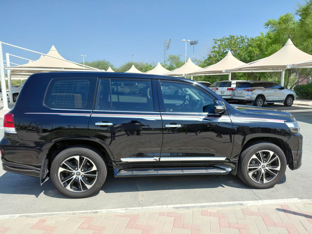 GXR Grand Touring - 3