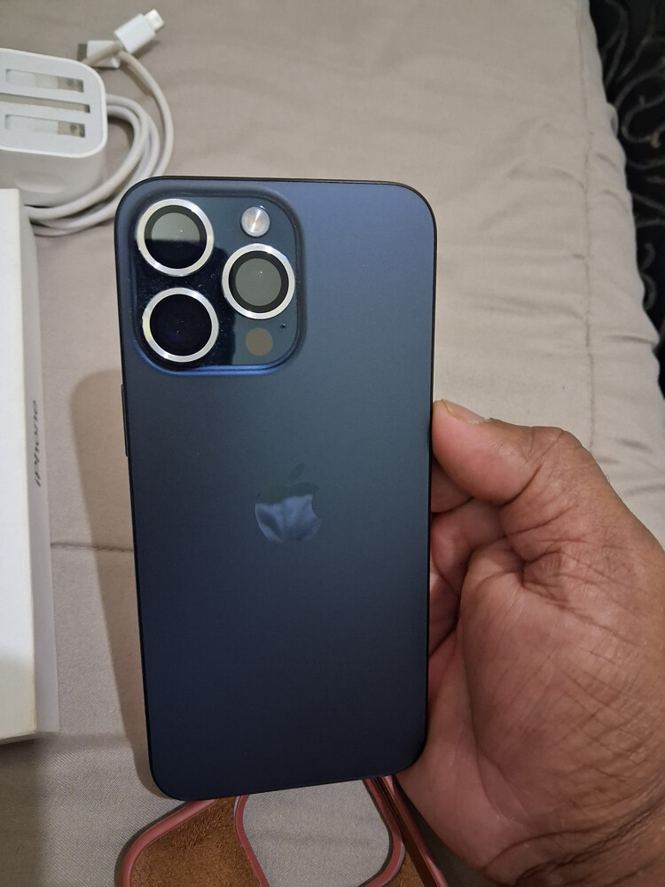 iPhone 15 pro max - 2