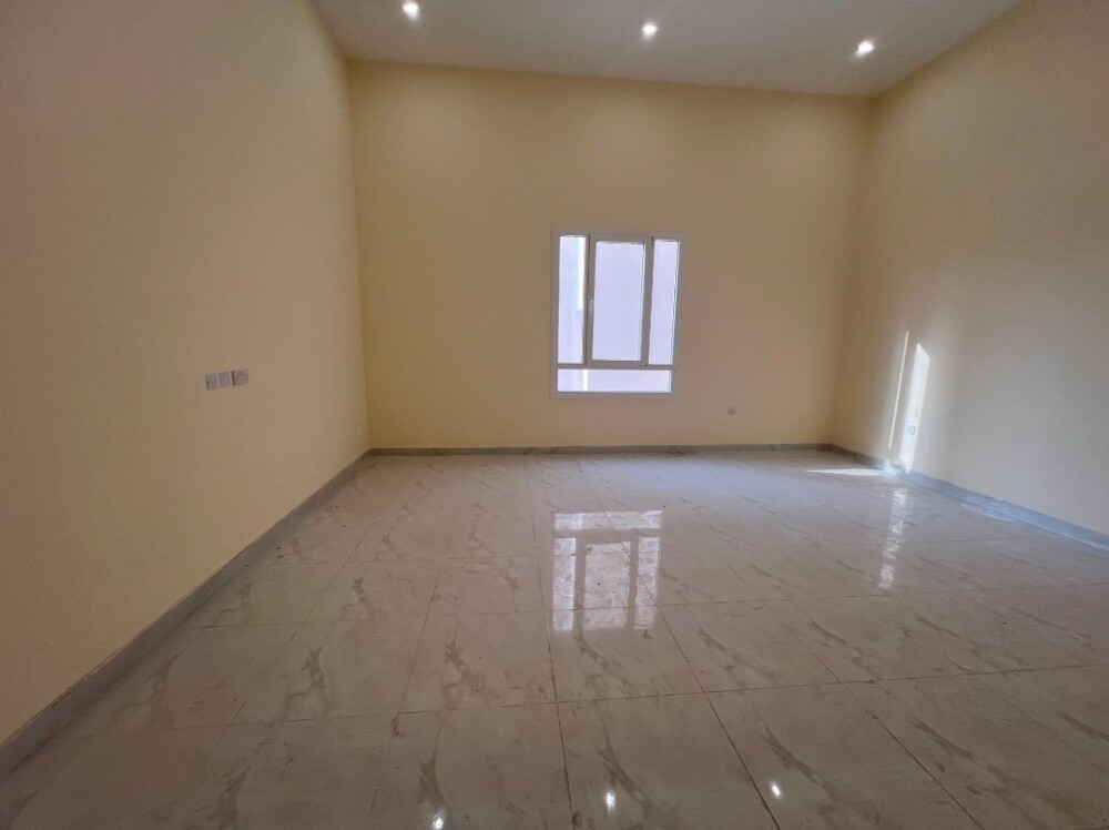 فلا سكنيه للإيجار في معيذر - 3