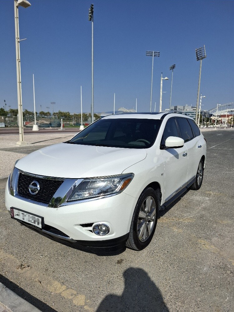 For sale: Nissan Pathfinder - 1