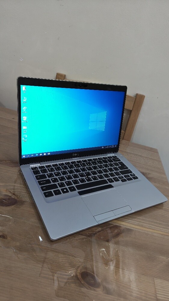 Dell Core i7 Gen10 - 1