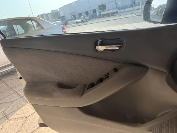 Nissan Altima 2012  Excellent C - 8