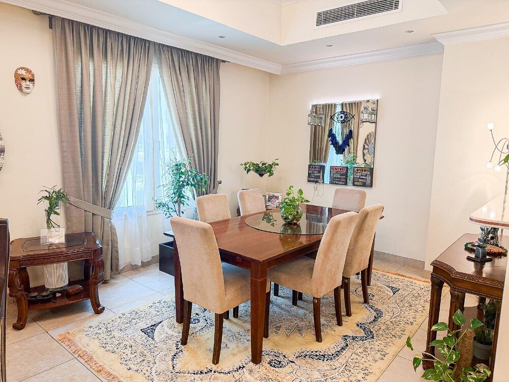 3bdr + direct Marina view - 3