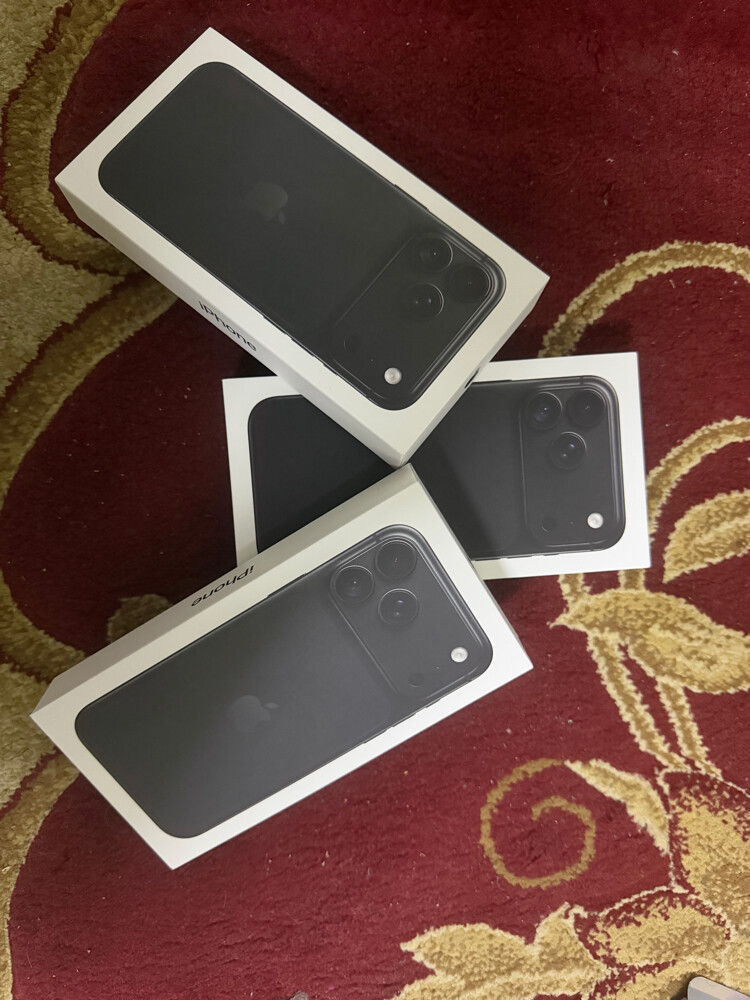 IPhone 18 Pro Max 512 Black Arabic - 3