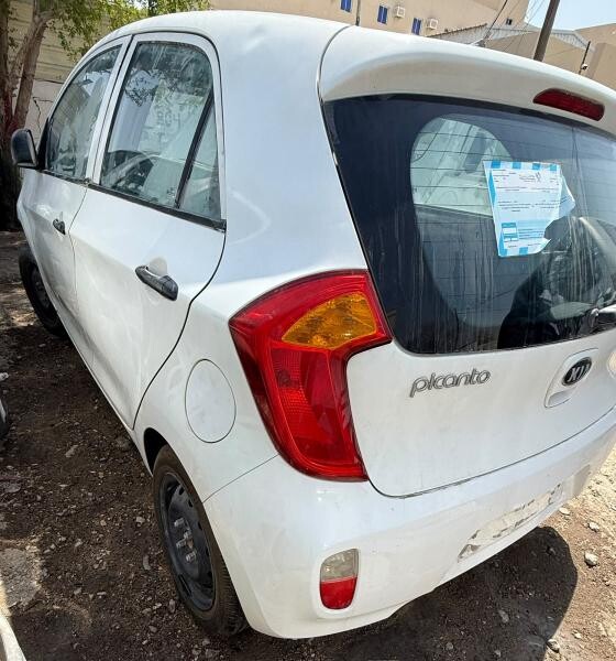 KIA PICANTO 2014 - 4