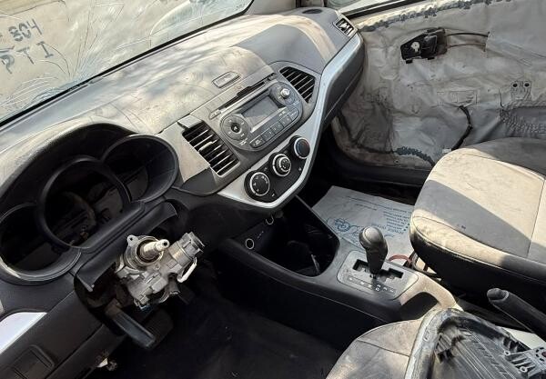 KIA PICANTO 2014 - 7