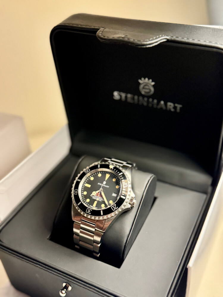Steinhart Ocean One vintage RED Div - 4
