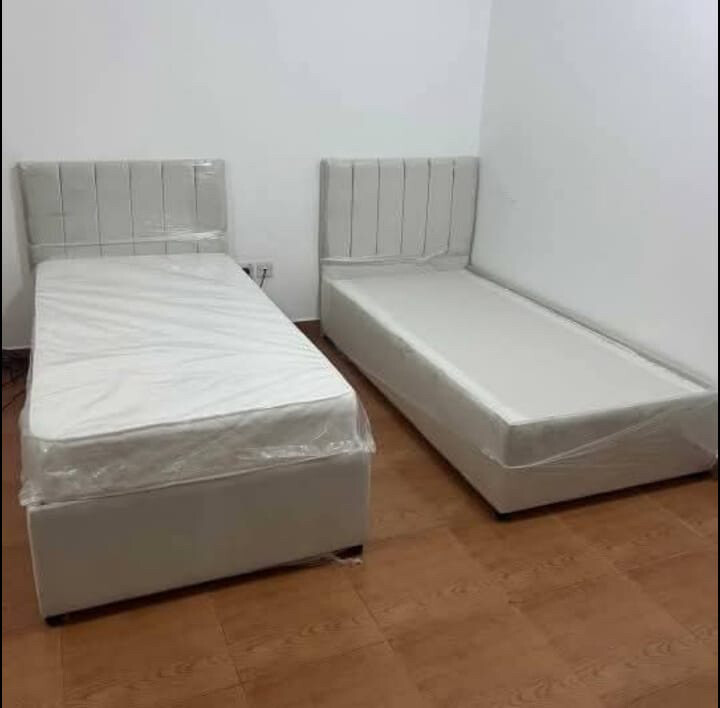 Online furniture 30408640 - 12