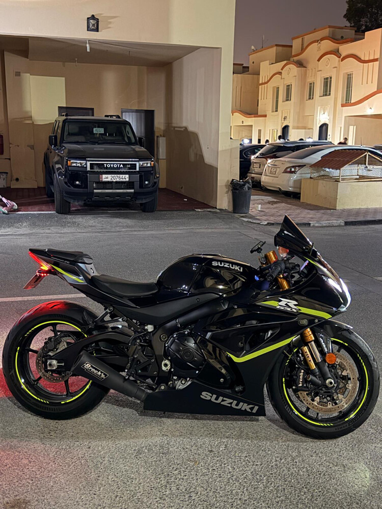 zuzuki gsx-R1000R - 1