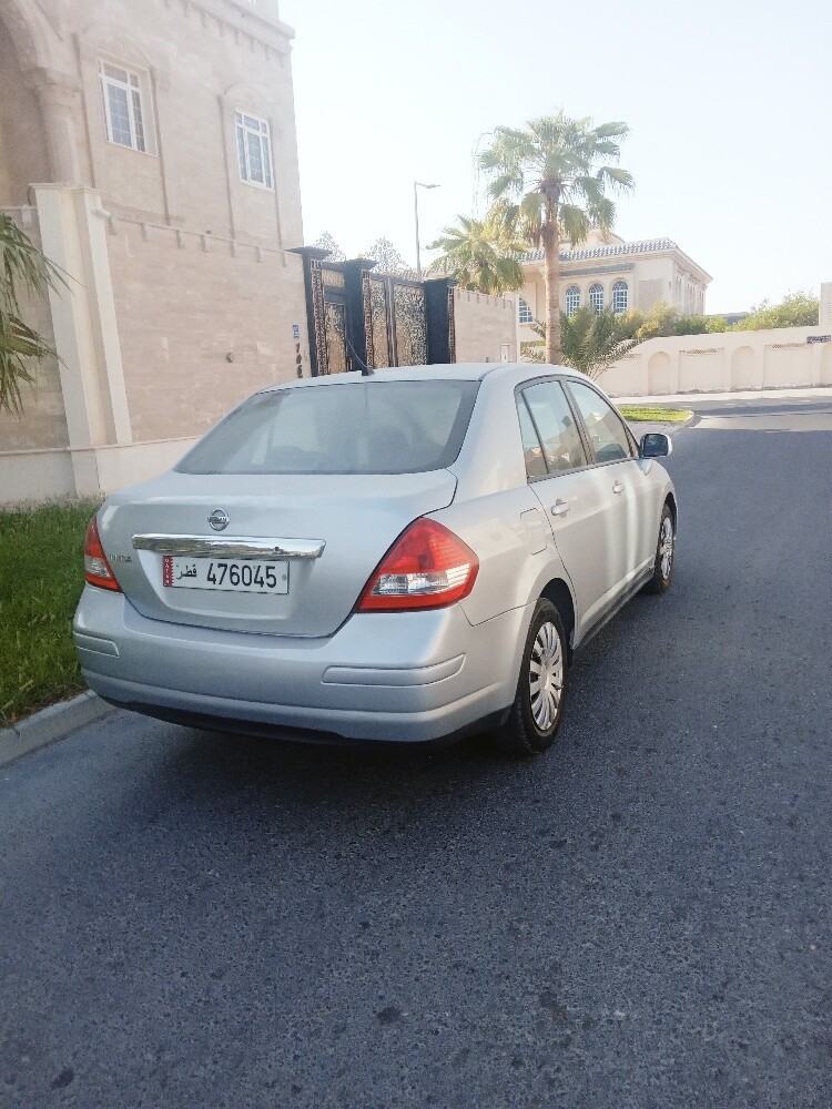 2012 Nissan tiida  - 5