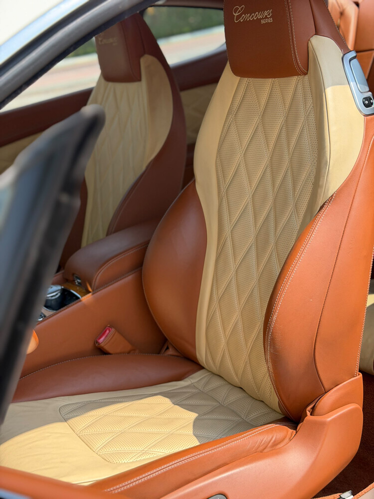 Bentley continental GT - 11