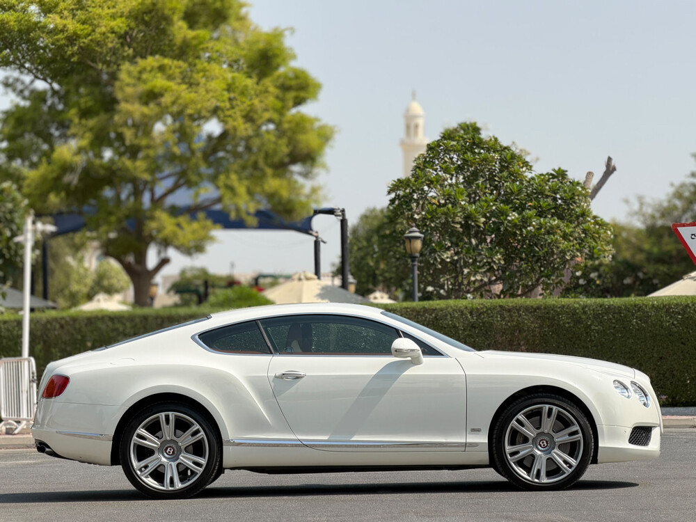 Bentley continental GT - 8