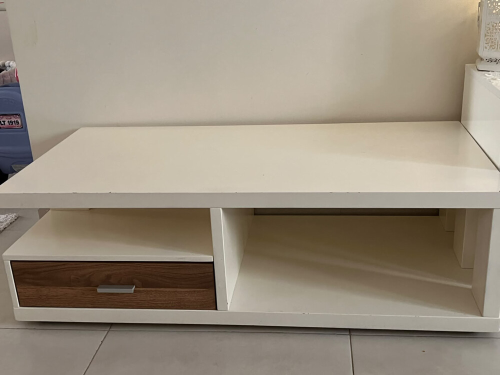 table + 2 stand tables - 1