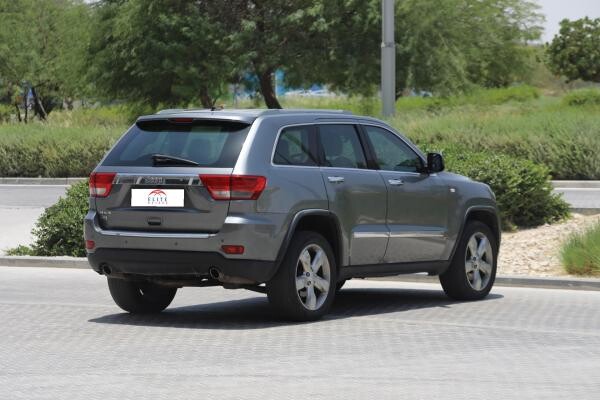 Jeep Grand Cherokee - Overland - 5