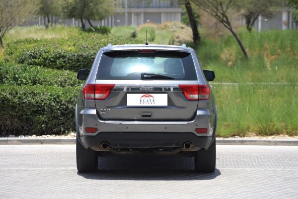 Jeep Grand Cherokee - Overland - 6