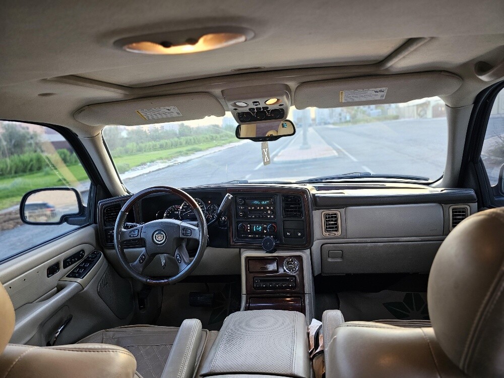 Cadillac Escalade 2006 - 12