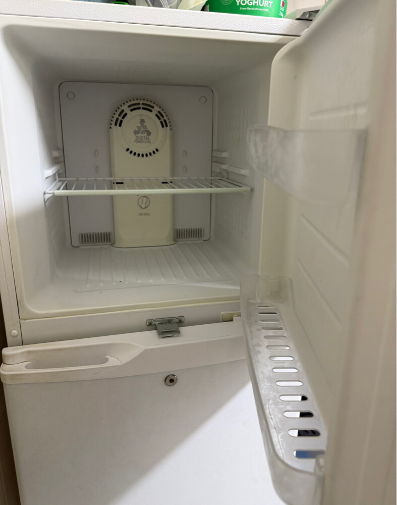 Daewoo Refrigerator - 4