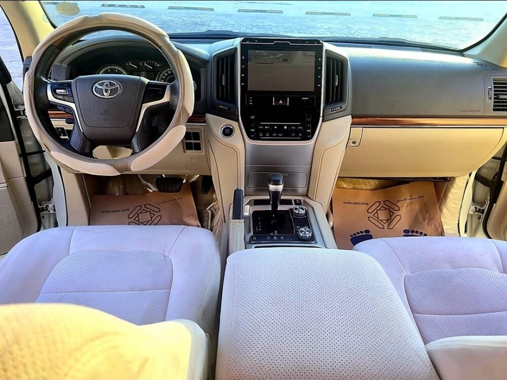 Toyota Land Cruiser GXR 2018 - 5