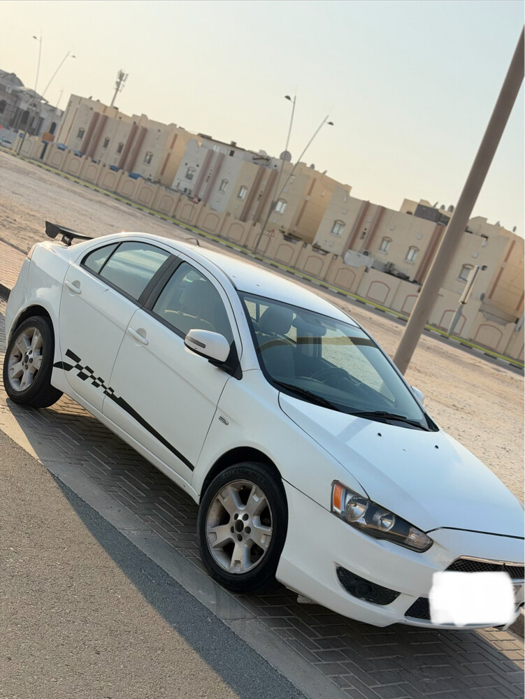 Mitsubishi Lancer 2015 - 3