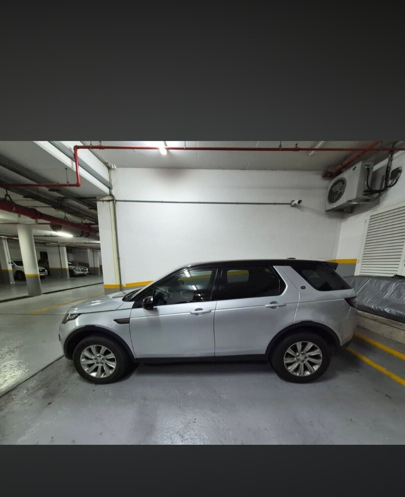 Land Rover Discovery - 2