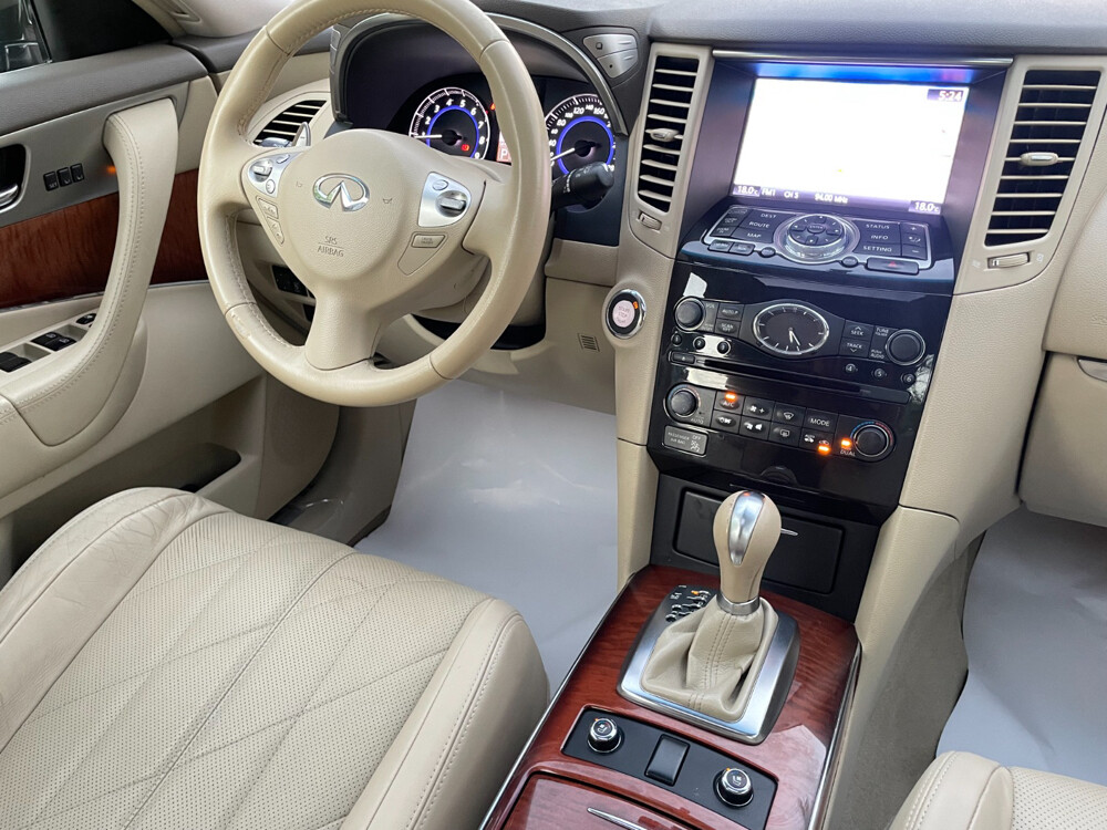 Infinity QX70 2015 - 14