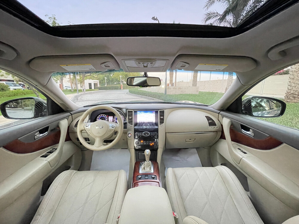 Infinity QX70 2015 - 18