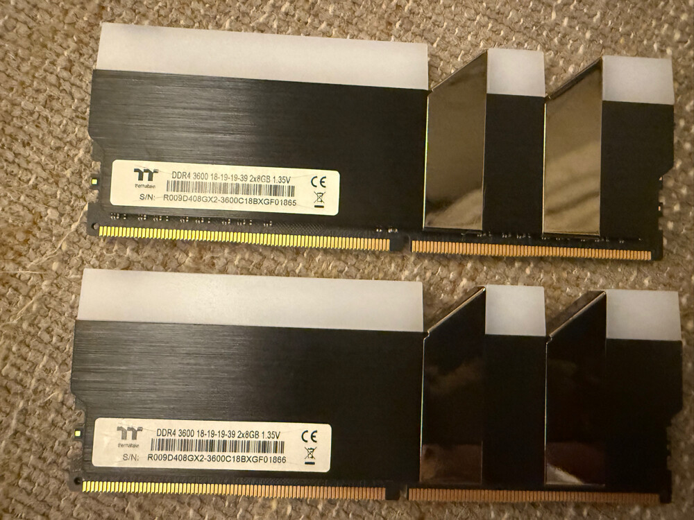 Highend DDR4 Ram 16 gb 3600mhz - 3