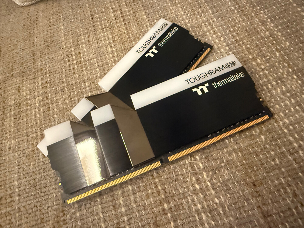Highend DDR4 Ram 16 gb 3600mhz - 4
