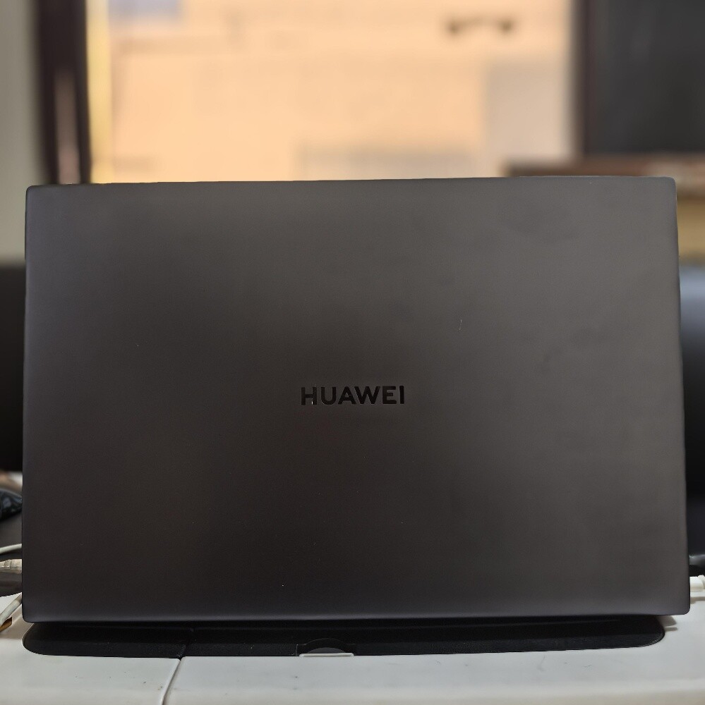 Huawei matebook D14 2020 - 4