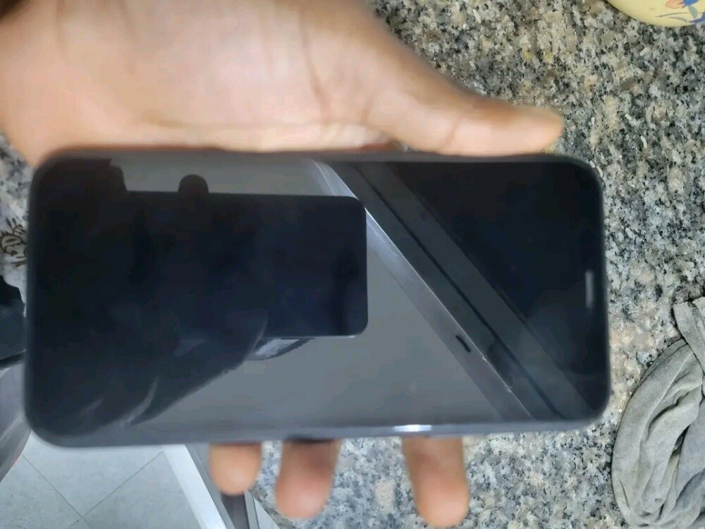 IPHONE 11 - 2