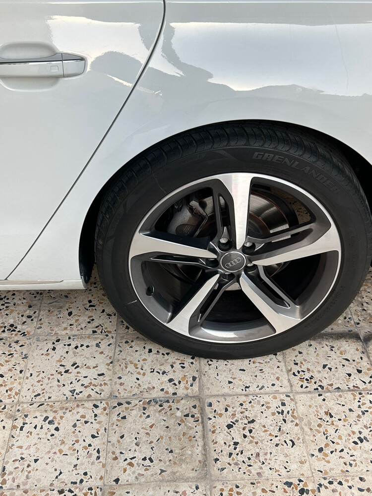 A8  2015 perfect condition  - 9