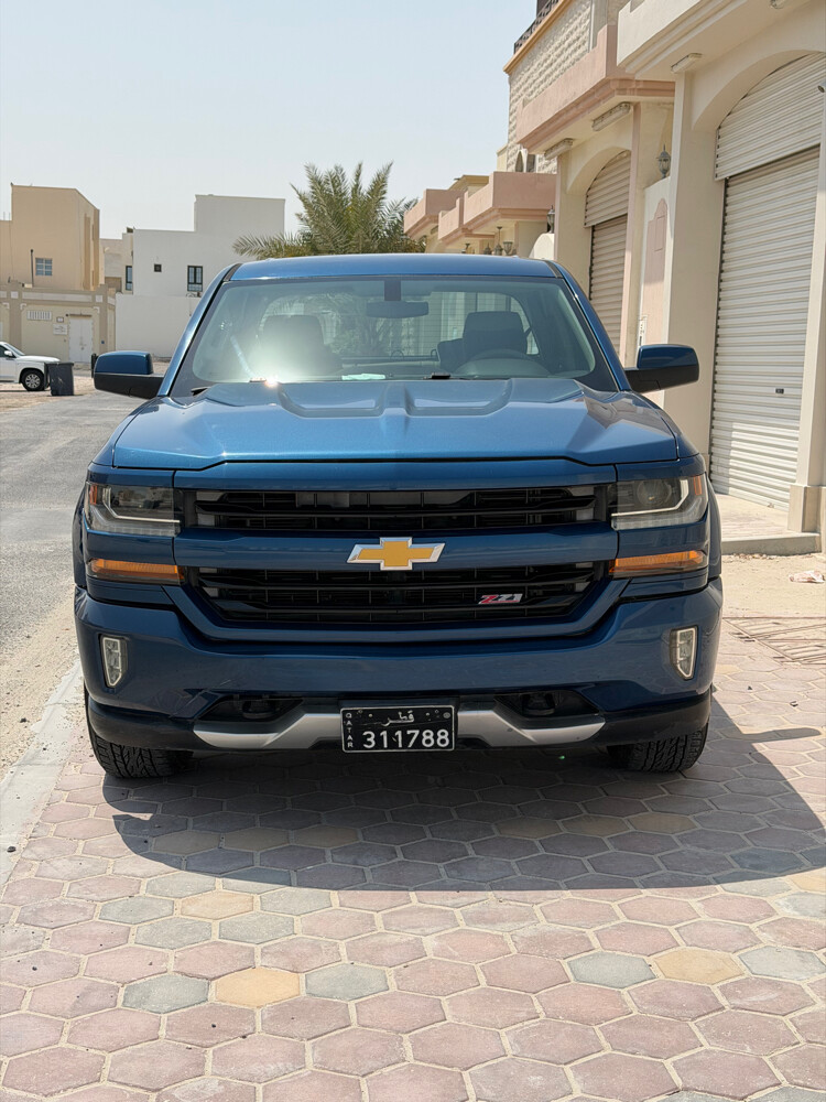 2017 Chevrolet LT Silverado Truck  - 2