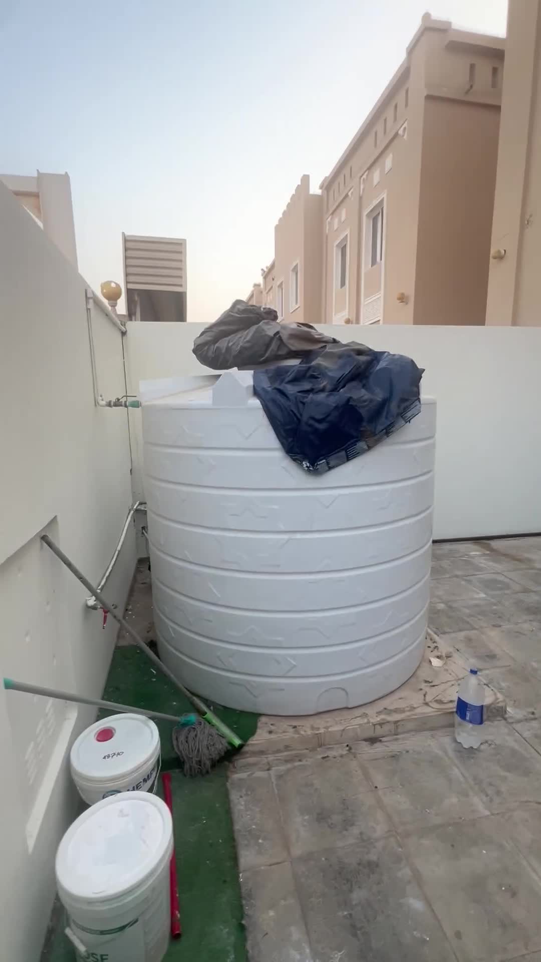 نصف فيلا ارضية حوشين خاص شامل  - 1