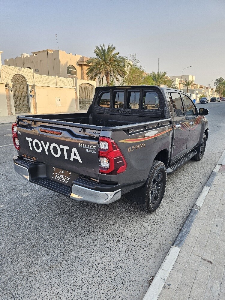Hilux SR5 Automatic 2021 - 5