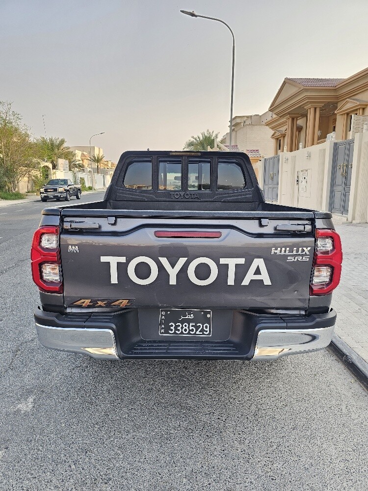 Hilux SR5 Automatic 2021 - 7