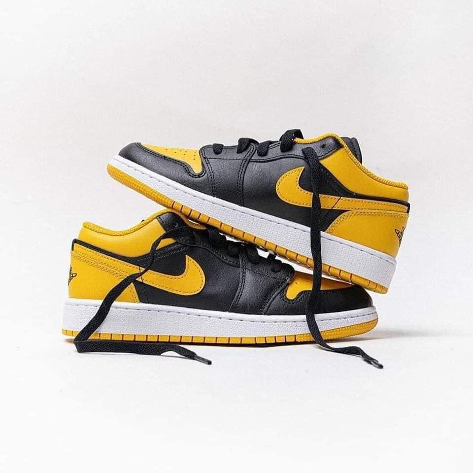 Nike Jordan 1 Low  - 1